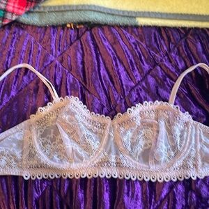 Victoria’s Secret Very Sexy unlined size 34DD